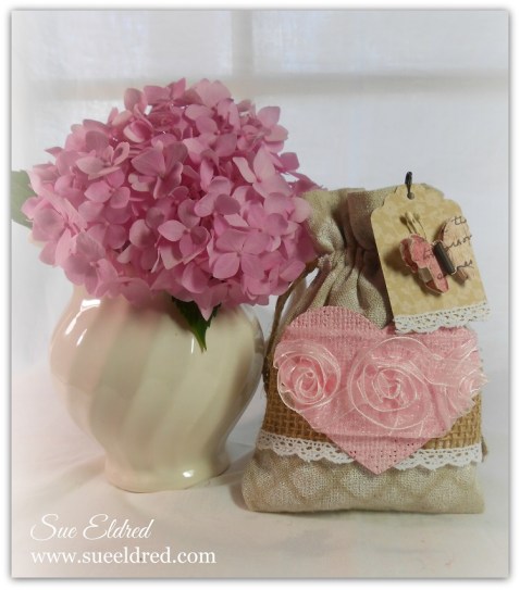 Decorated Muslin Bag w vase