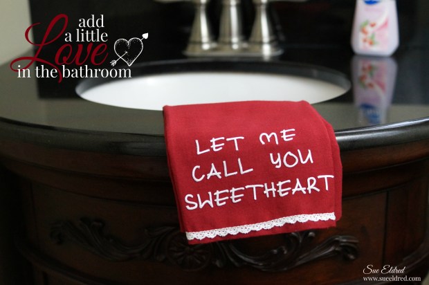 Add a little love in the bathroom 3442