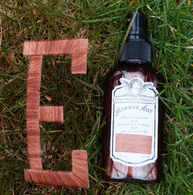 Spraying the letters5824