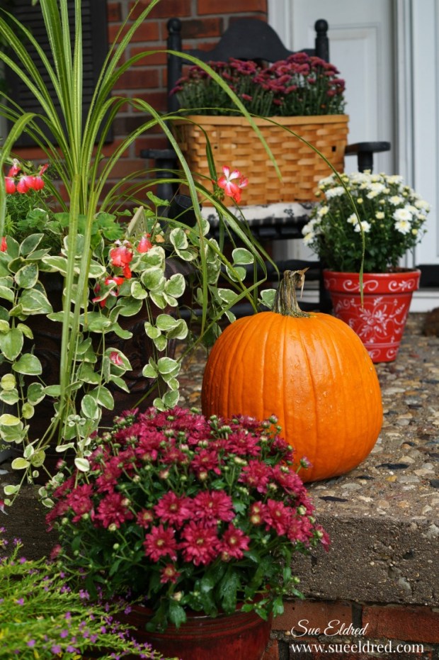 fall-front-porch-sues-creative-workshop-1360