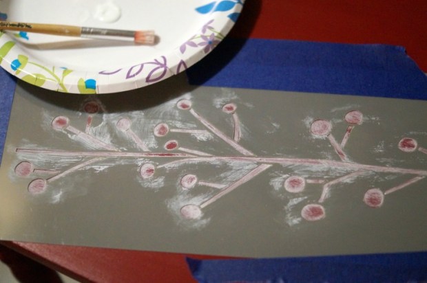 stenciling-the-winterberry-table-sues-creative-workshop