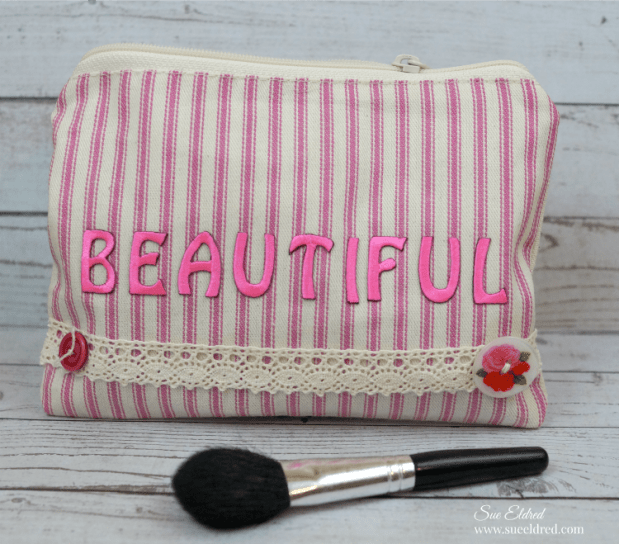 beautiful-make-up-bag-3951