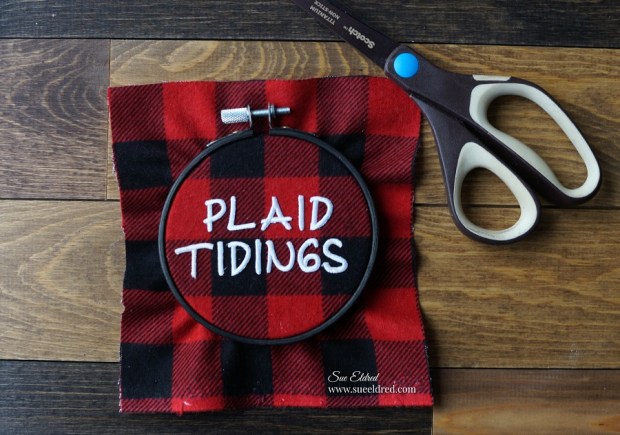 Plaid Tidings Embroidery Hoop Ornament-Sue's Creative Workshop www.sueeldred.com 6354