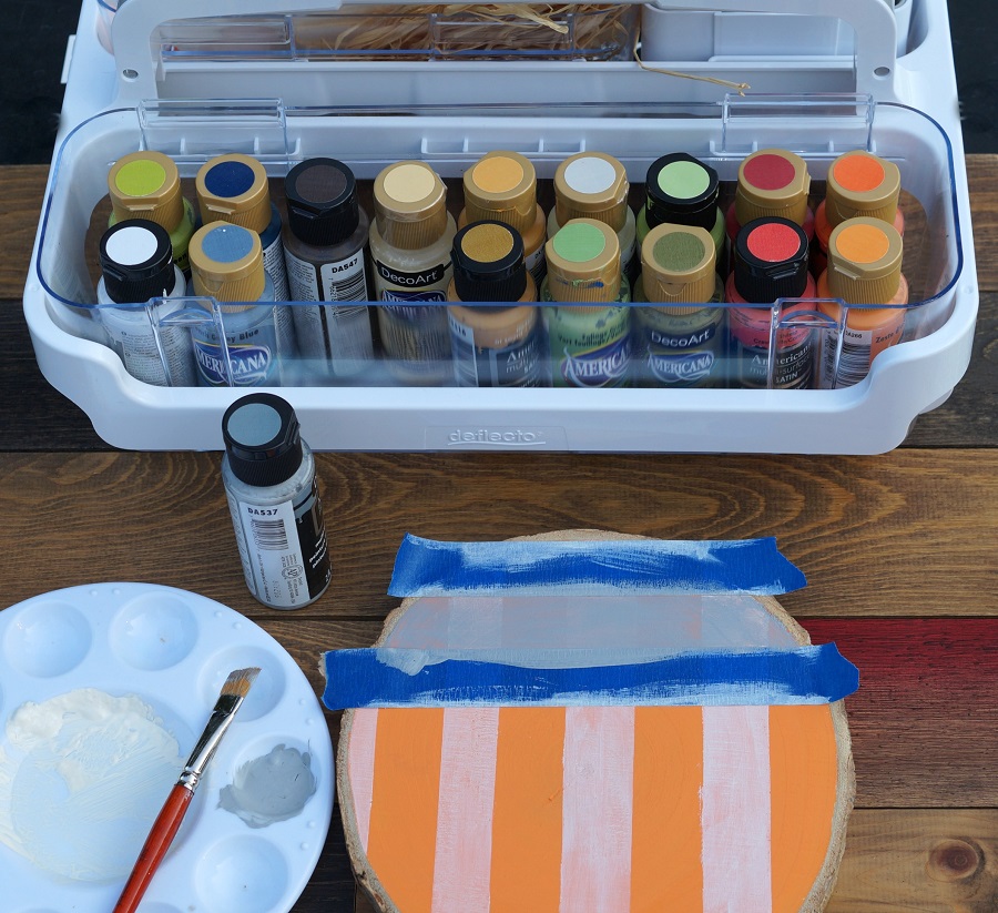 How to make a Buffalo Plaid Wood Slice Pumpkin