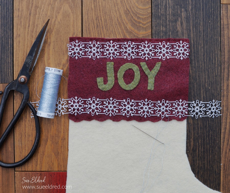 DIY Felt Christmas Stocking with Die Cut Ribbon