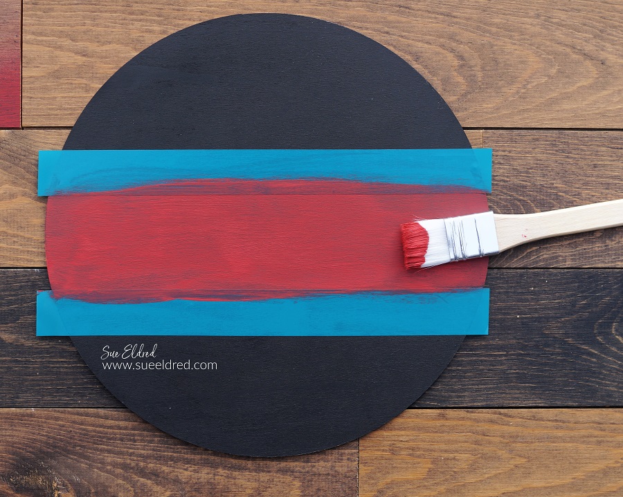 How to make a Holiday Door Hanger