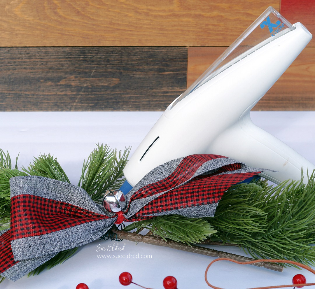 Making it Merry with Xyron-Sue's Creative Workshop www.sueeldred.com 8984