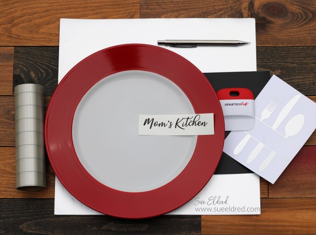 Quick and Easy Mother's Day Plate for Mom-Sue's Creative Workshop www.sueeldred.com 3181