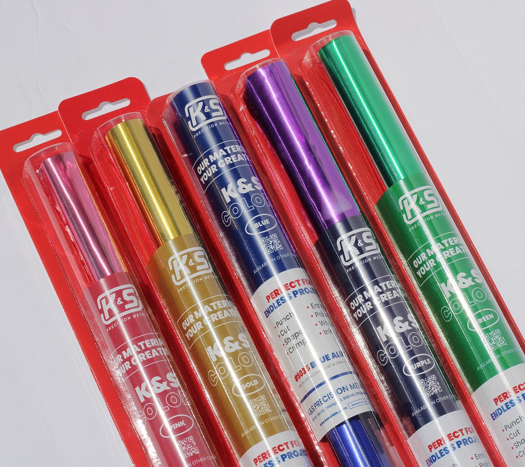 How to make an Embossed Metal Envelope Pocket