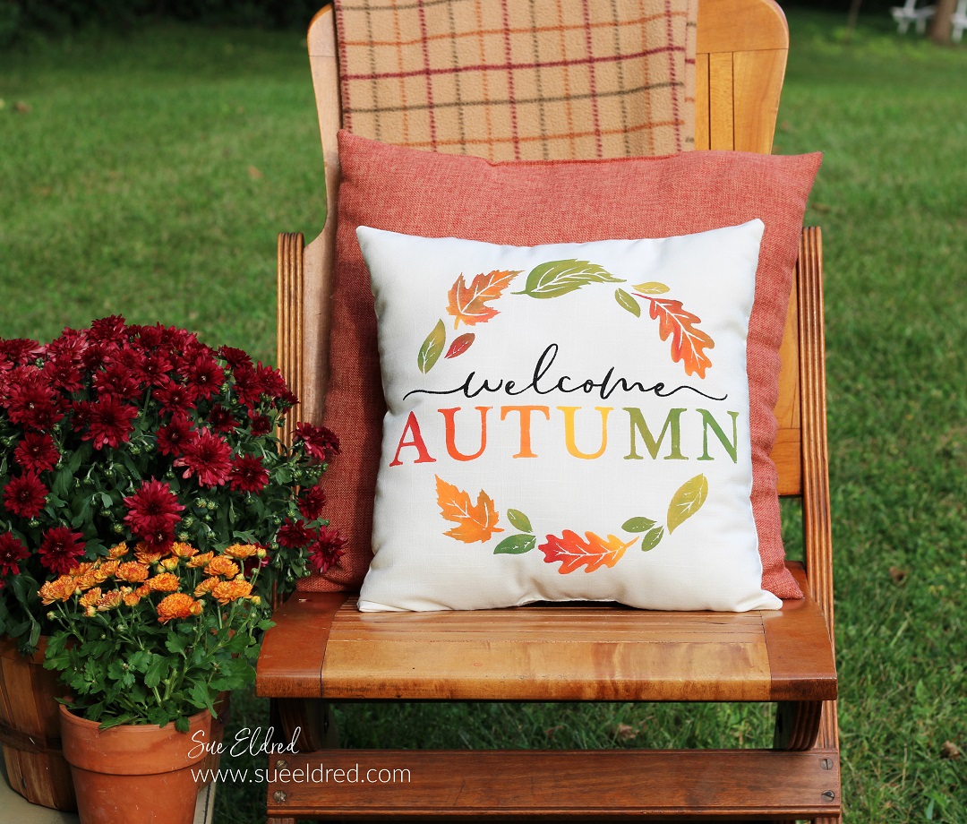Welcome Autumn Pillow