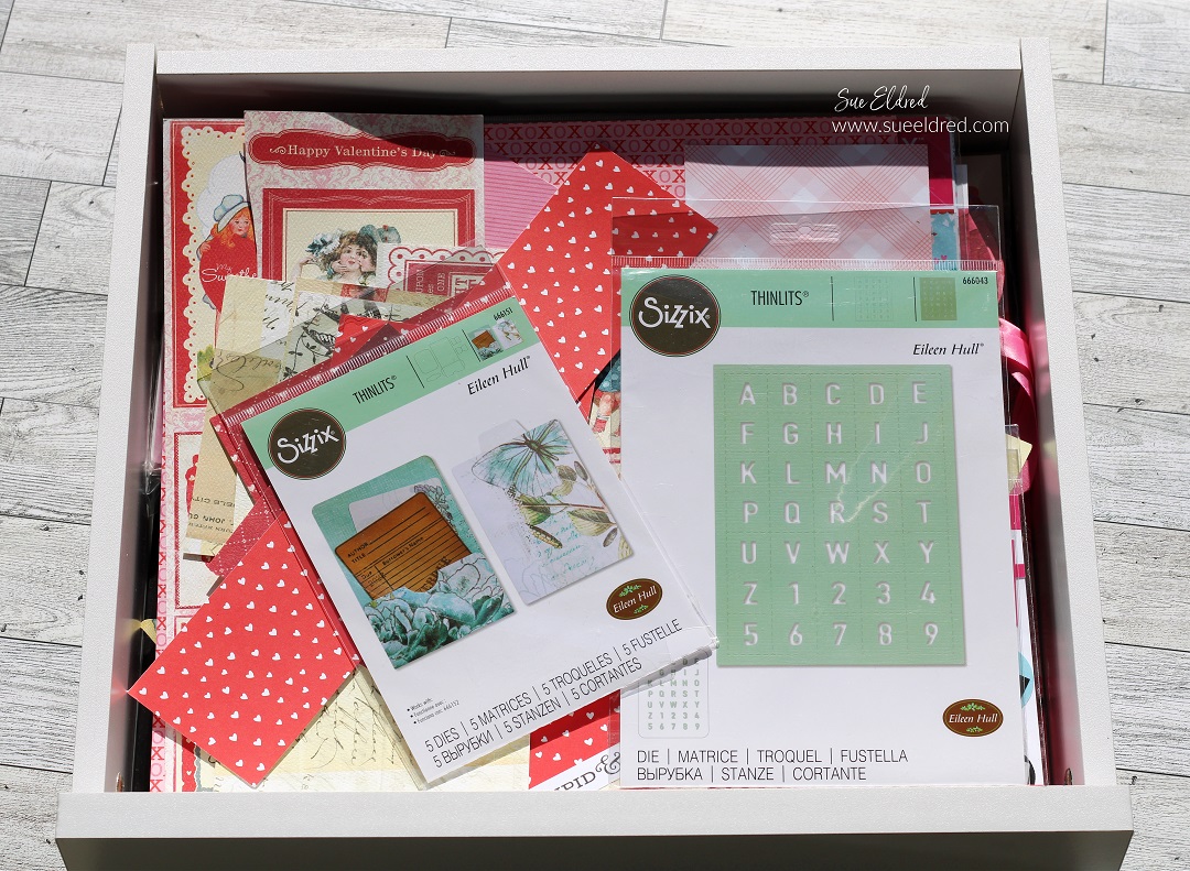 Love Notes Tag Album for Valentine's Day