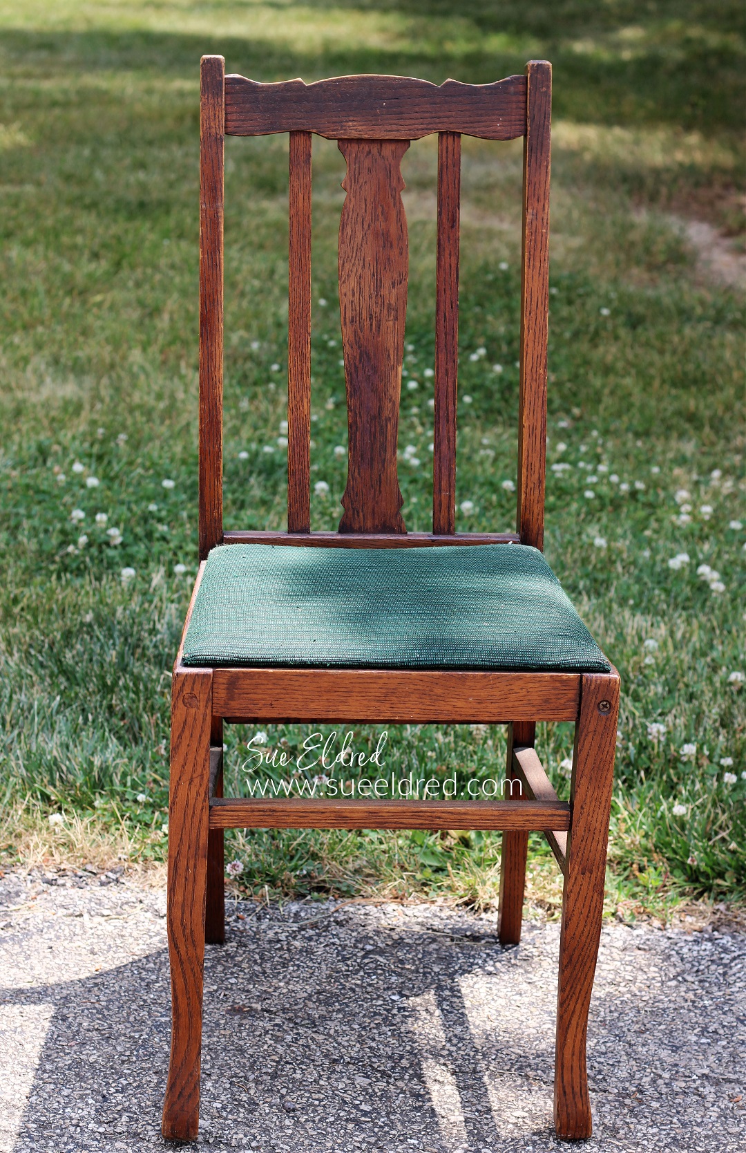 $1.50 Thrift Store Chair Make Over