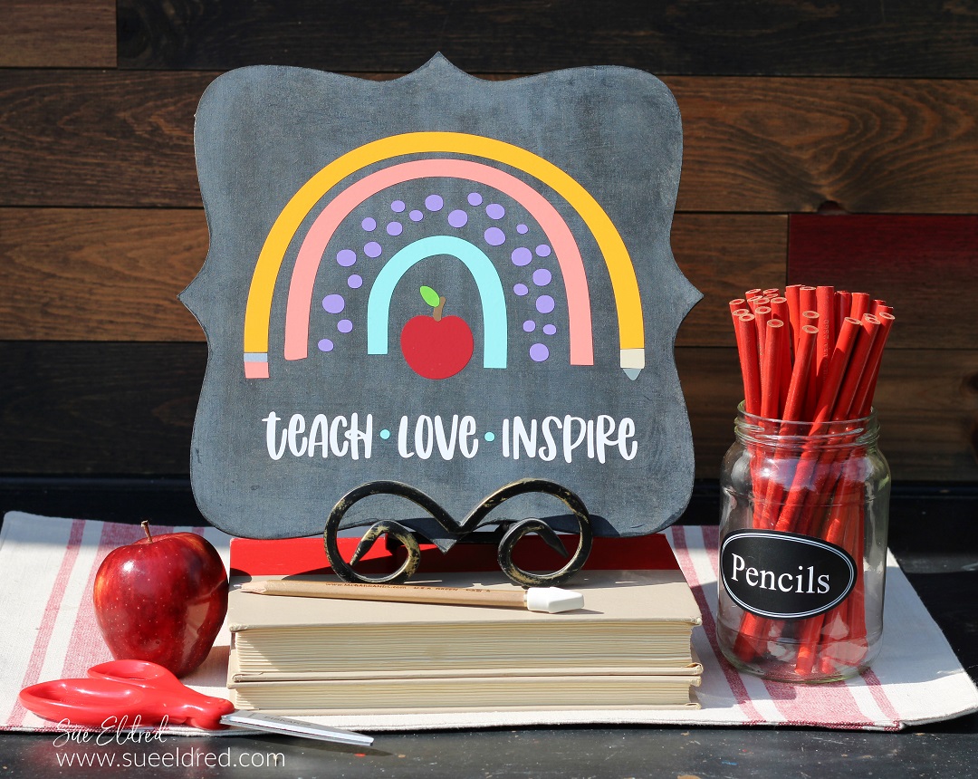 How to make a BTS Teacher Sign using StyleTechCraft Vinyl