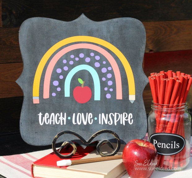 How to make a BTS Teacher Sign using StyleTechCraft Vinyl