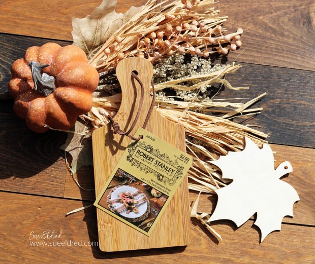 How to make a Mini Fall Charcuterie Board