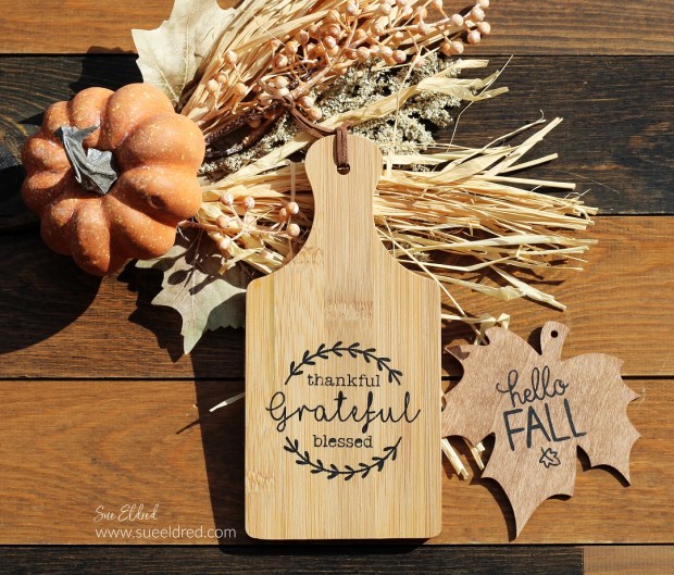 How to make a Mini Fall Charcuterie Board