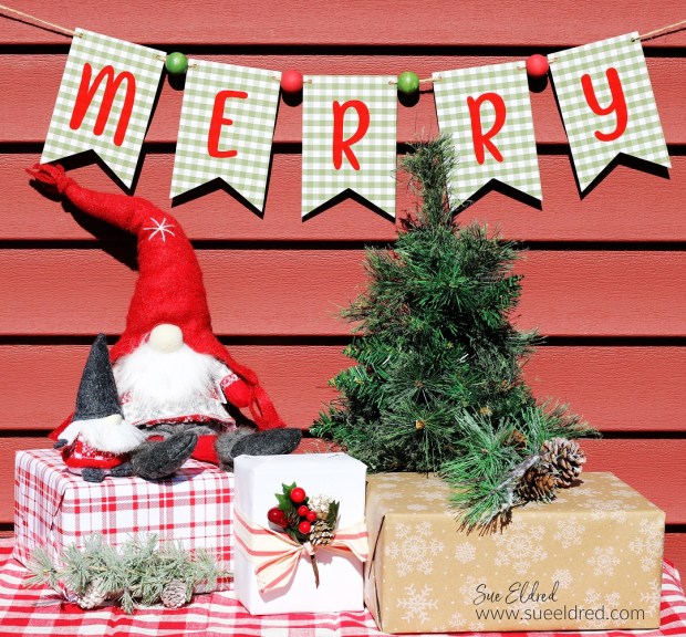 How to Create a Merry Holiday Banner