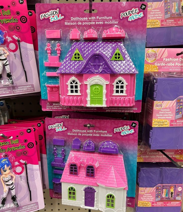 Dollar Tree Dollhouse