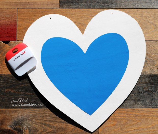 How to make a Buffalo Plaid Valentines Heart Door Hanger