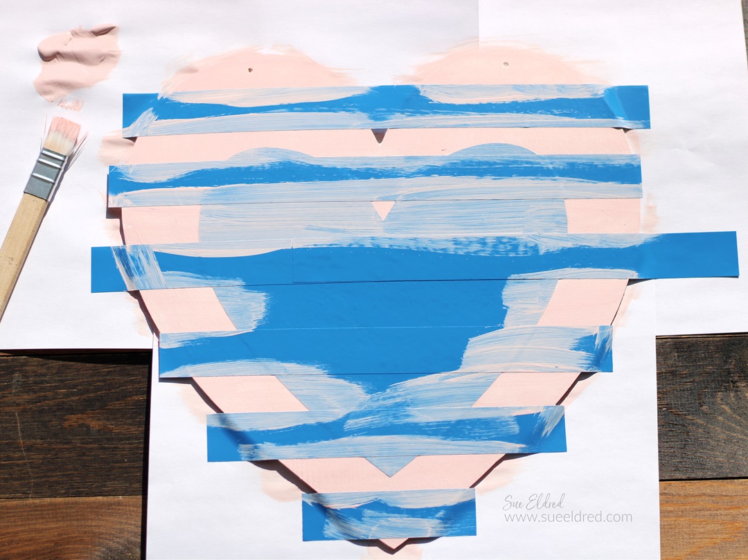 How to make a Buffalo Plaid Valentines Heart Door Hanger