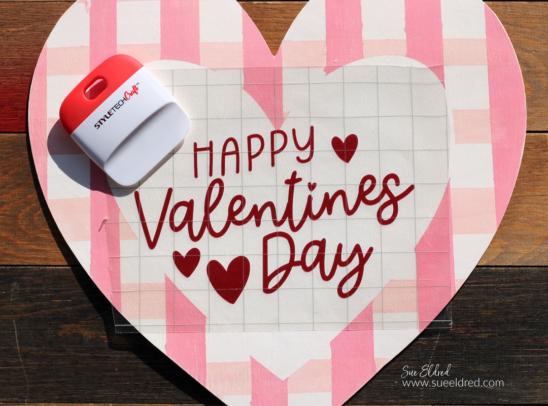 How to make a Buffalo Plaid Valentines Heart Door Hanger