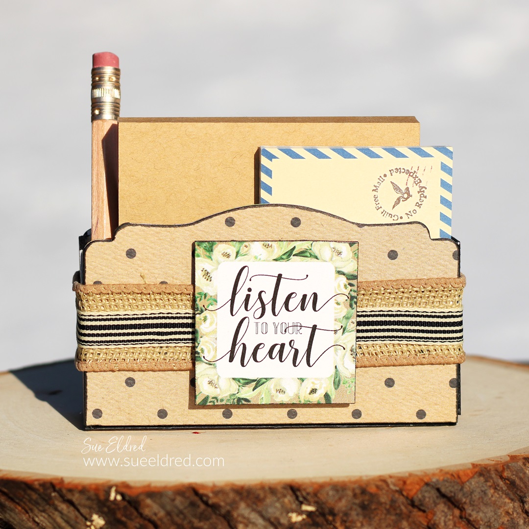 Listen to your Heart Mini Desk Organizer