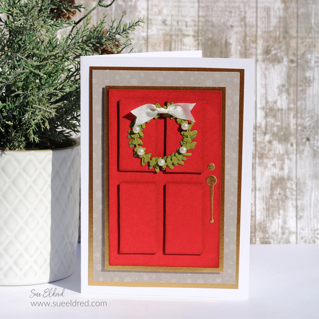Red Holiday Door Card-Sue's Creative Workshop www.sueeldred.com 6825