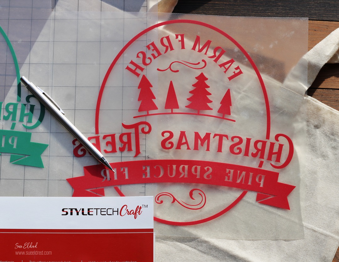 DIY Christmas Tree Reusable Gift Bag using StyleTechCraft HTV Vinyl