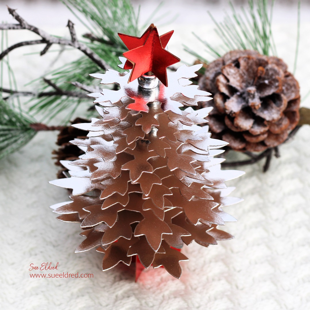 3D Silver Snowflake Christmas Tree