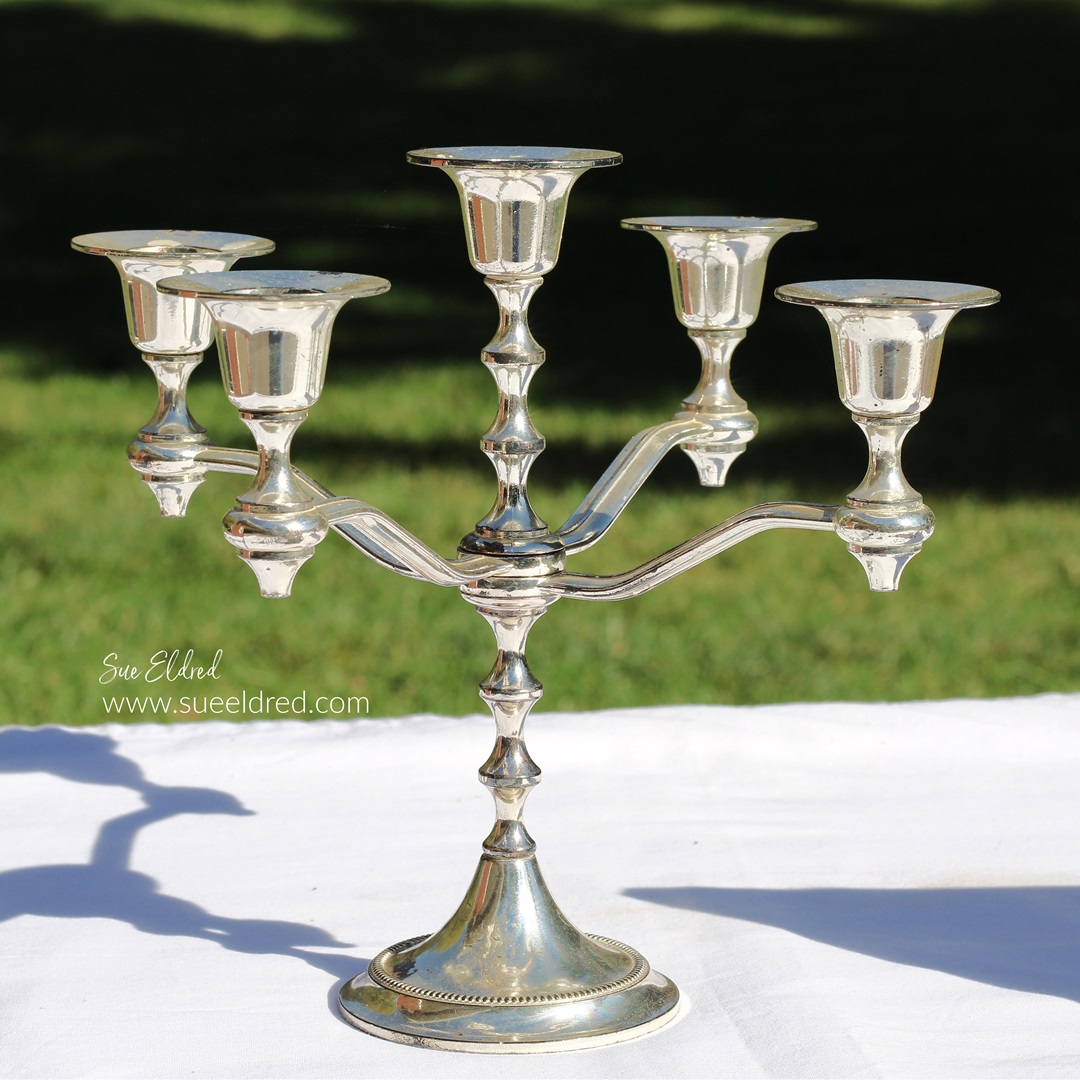 A little Holiday Trash to Treasure